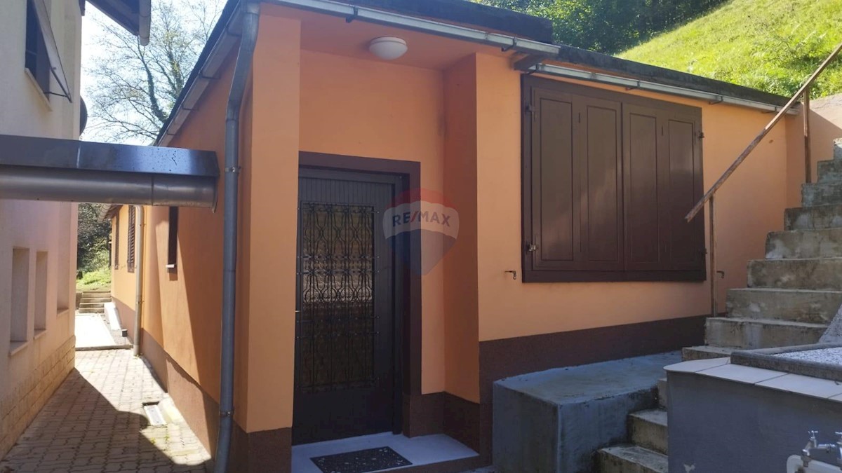Hiša Brod na Kupi, Delnice, 160m2