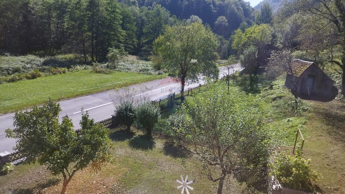 Hiša Brod na Kupi, Delnice, 160m2