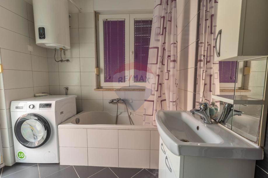 Stanovanje/Apartma Šijana, Pula, 119m2