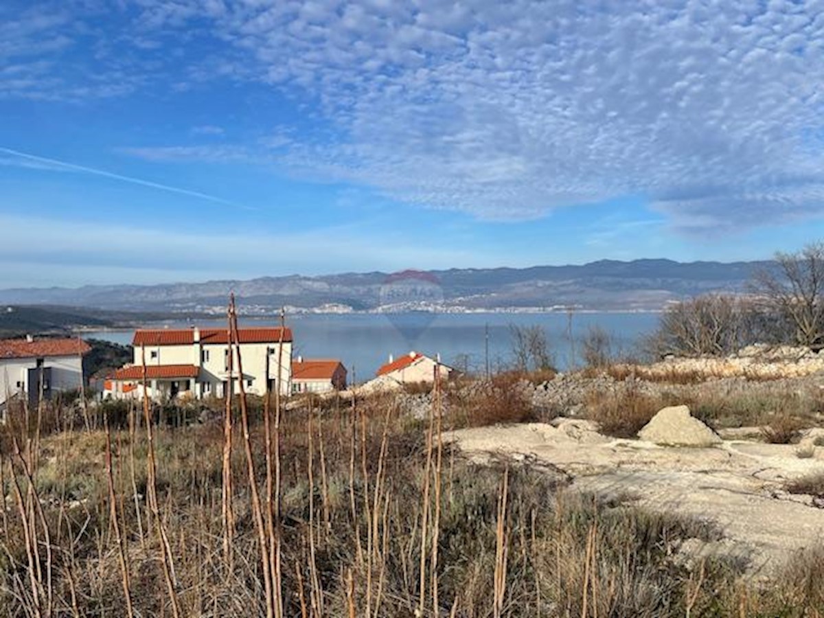 Otok Krk, Vrbnik, gradbeno zemljišče 1231 m2, pogled na morje