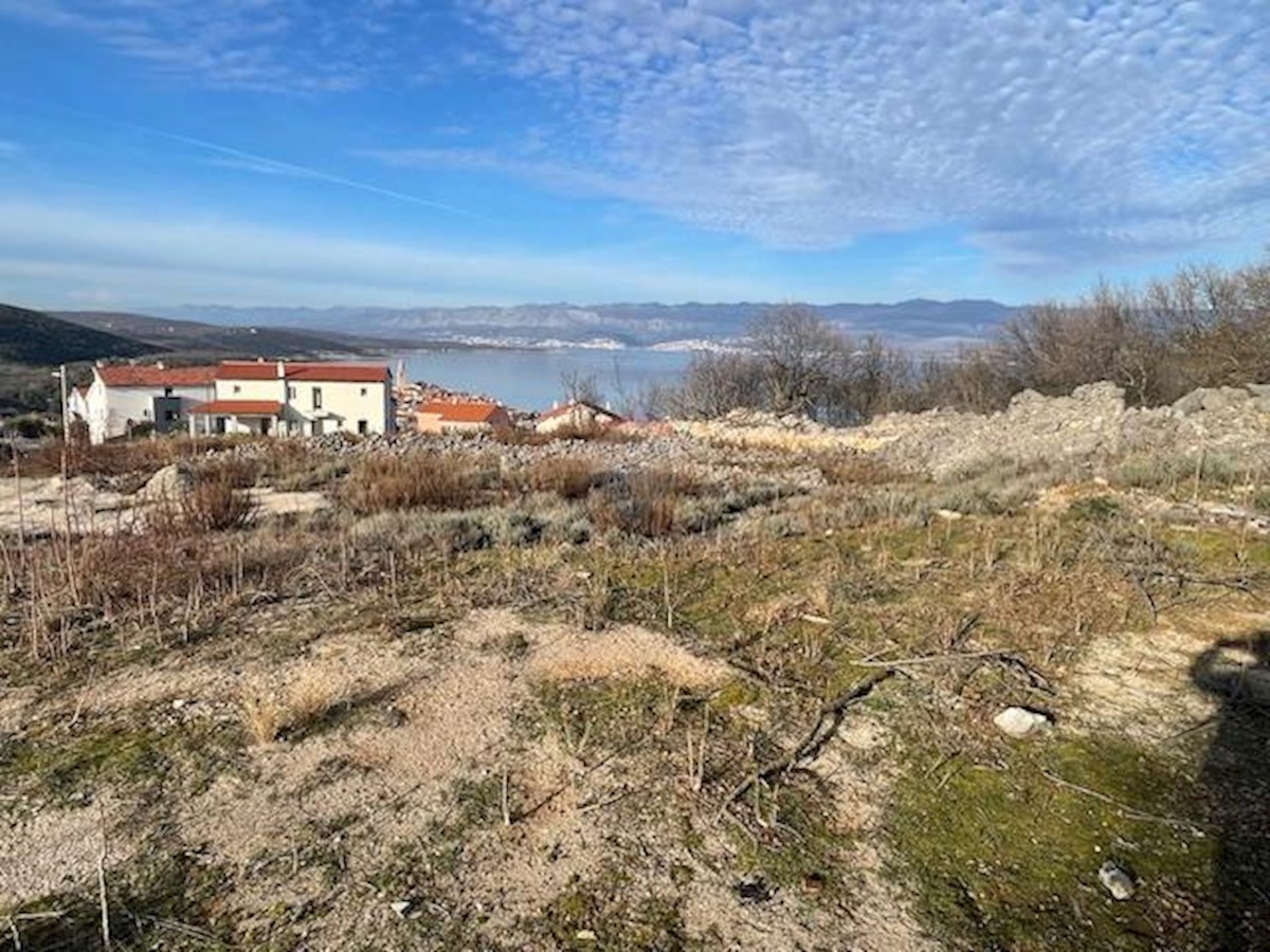 Otok Krk, Vrbnik, gradbeno zemljišče 1231 m2, pogled na morje