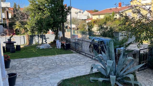 Otok Krk, Porat, 2s, 82 m2