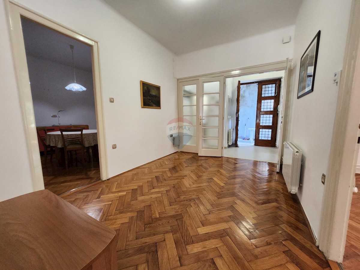 Stanovanje/Apartma Bulevard, Rijeka, 332,17m2