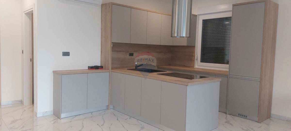 Stanovanje/Apartma Pobri, Opatija - Okolica, 227m2