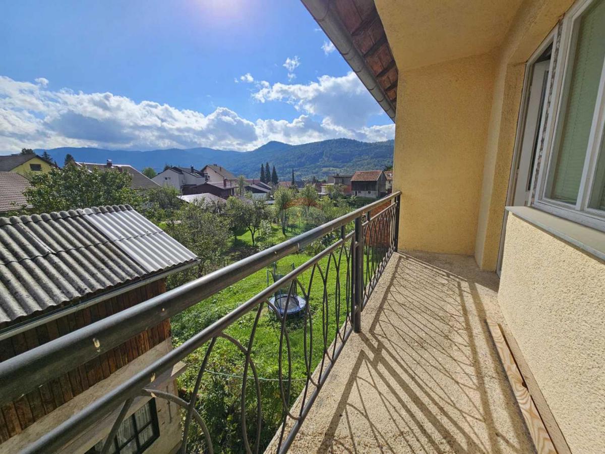 Hiša Vrbovsko, 360m2