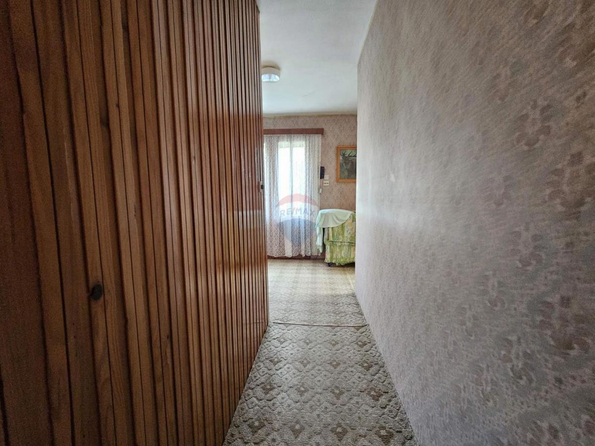 Hiša Vrbovsko, 360m2