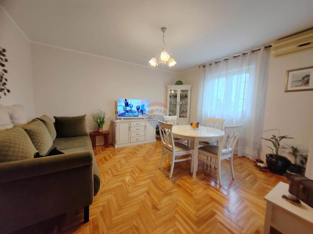 Stanovanje/Apartma Krk, 54m2