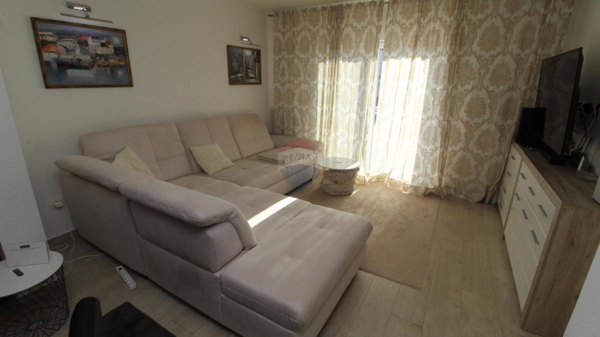 Hiša Novigrad, 95m2