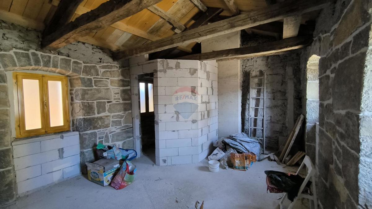 Hiša Buzet, 40m2