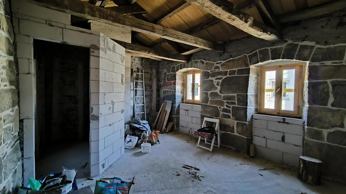 Hiša Buzet, 40m2