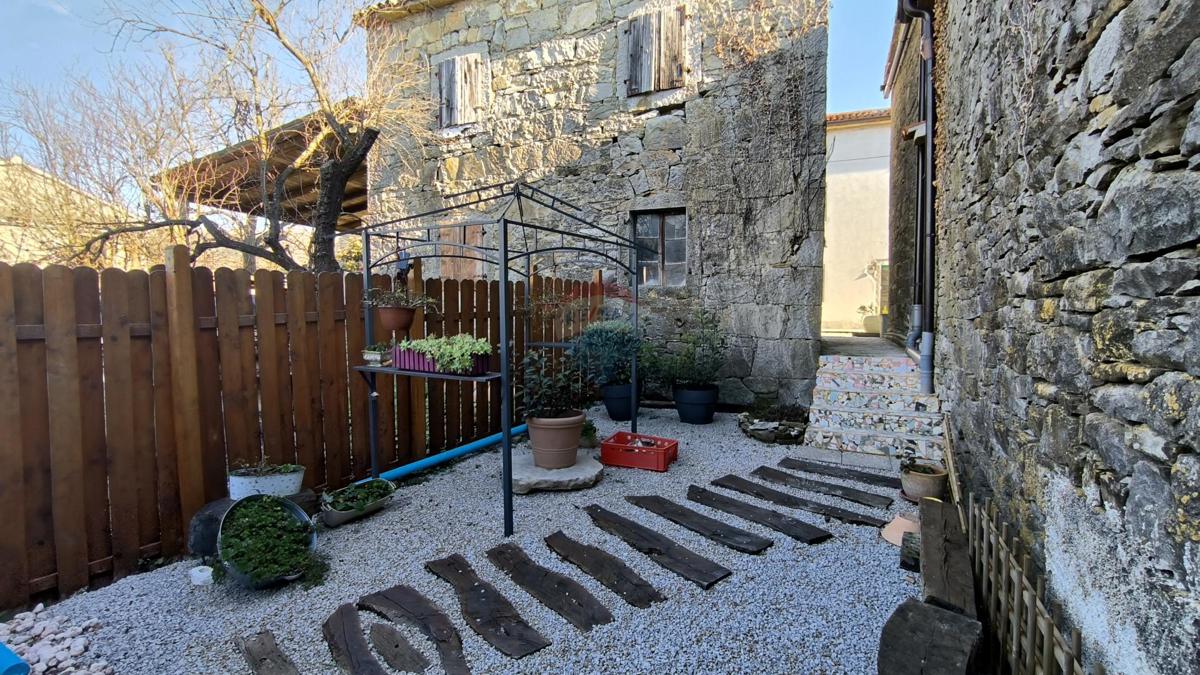 Hiša Buzet, 40m2