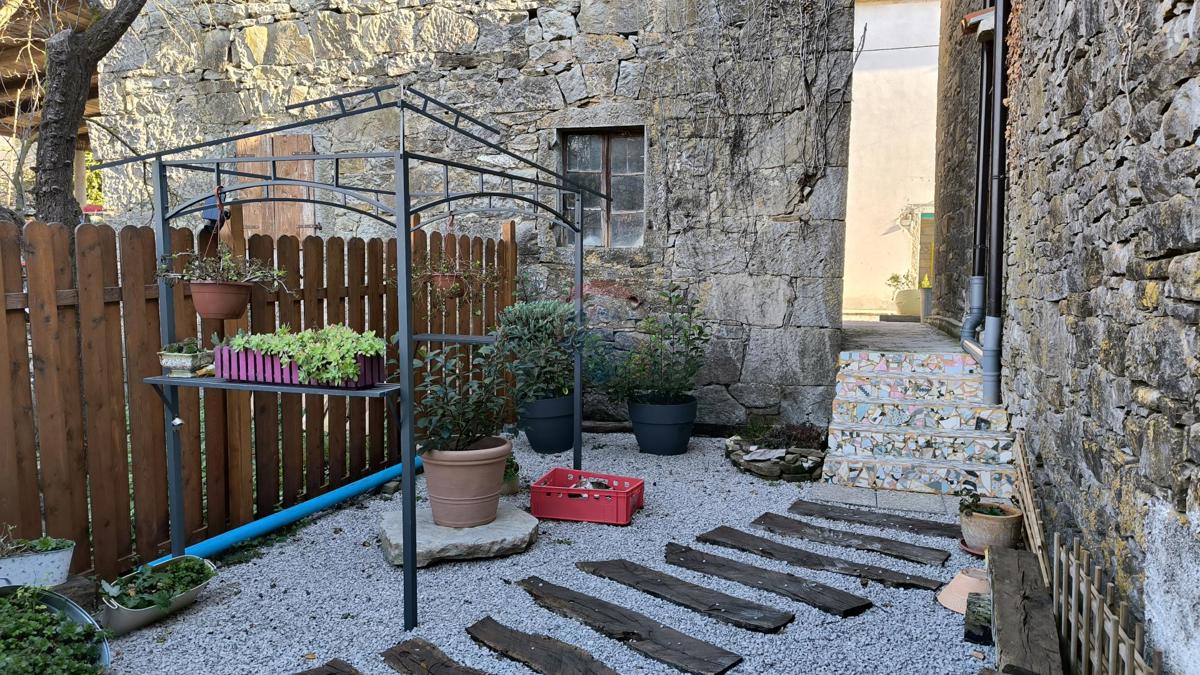 Hiša Buzet, 40m2