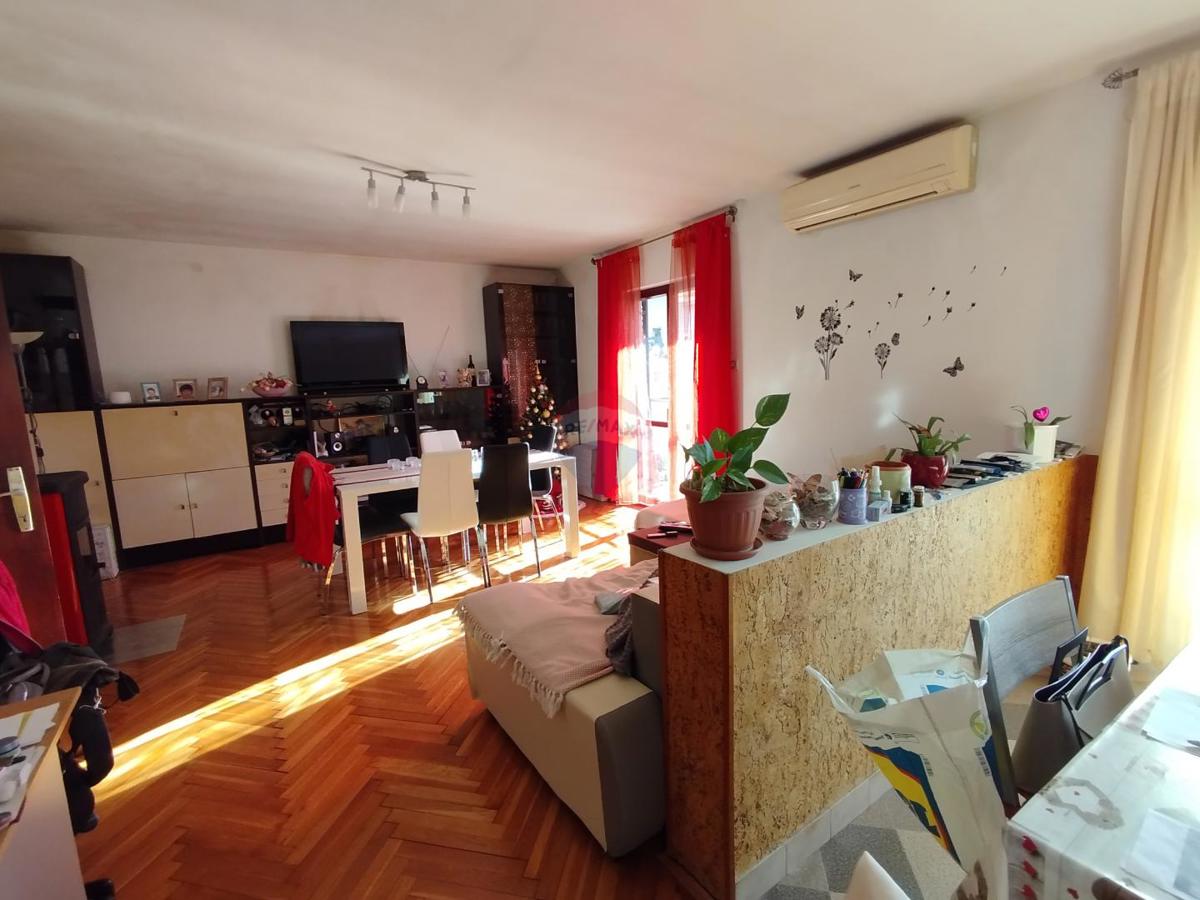Hiša Rovinj, 268m2
