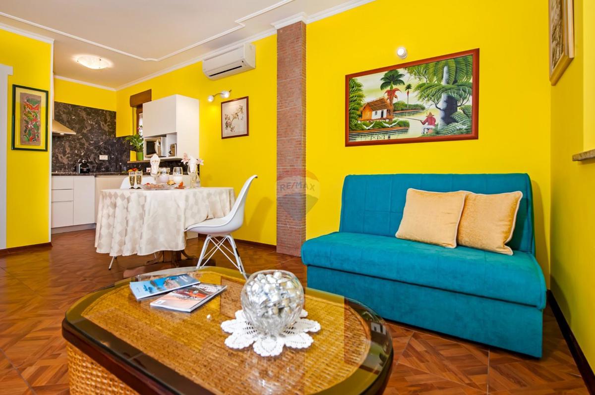 Hiša Rovinj, 360m2