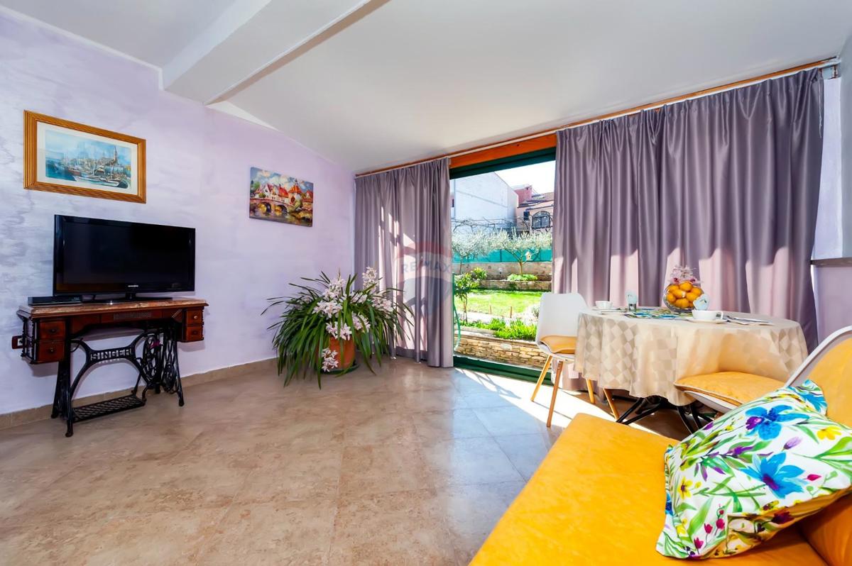 Hiša Rovinj, 360m2
