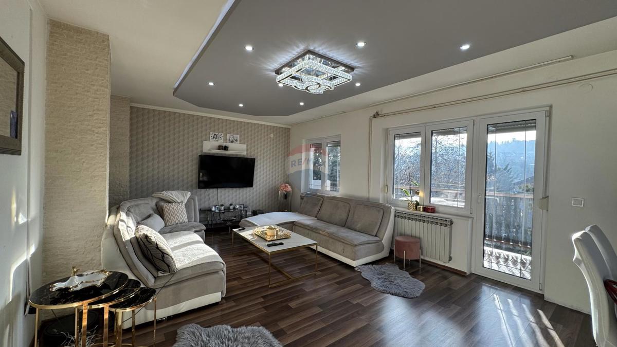 Hiša Gornje Vrapče, Črnomerec, 334m2
