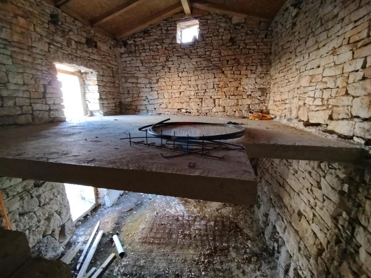 Hiša Kanfanar, 80m2