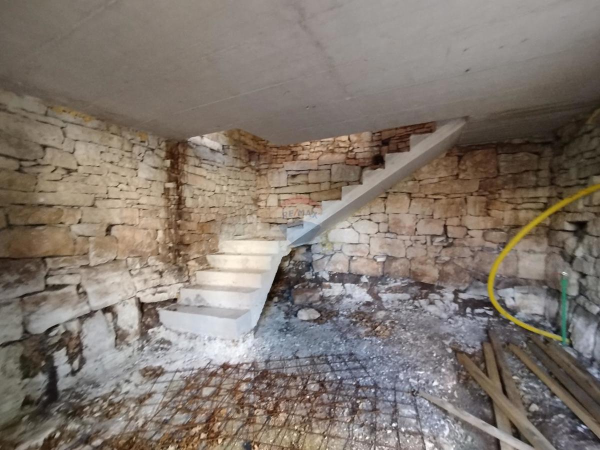 Hiša Kanfanar, 80m2