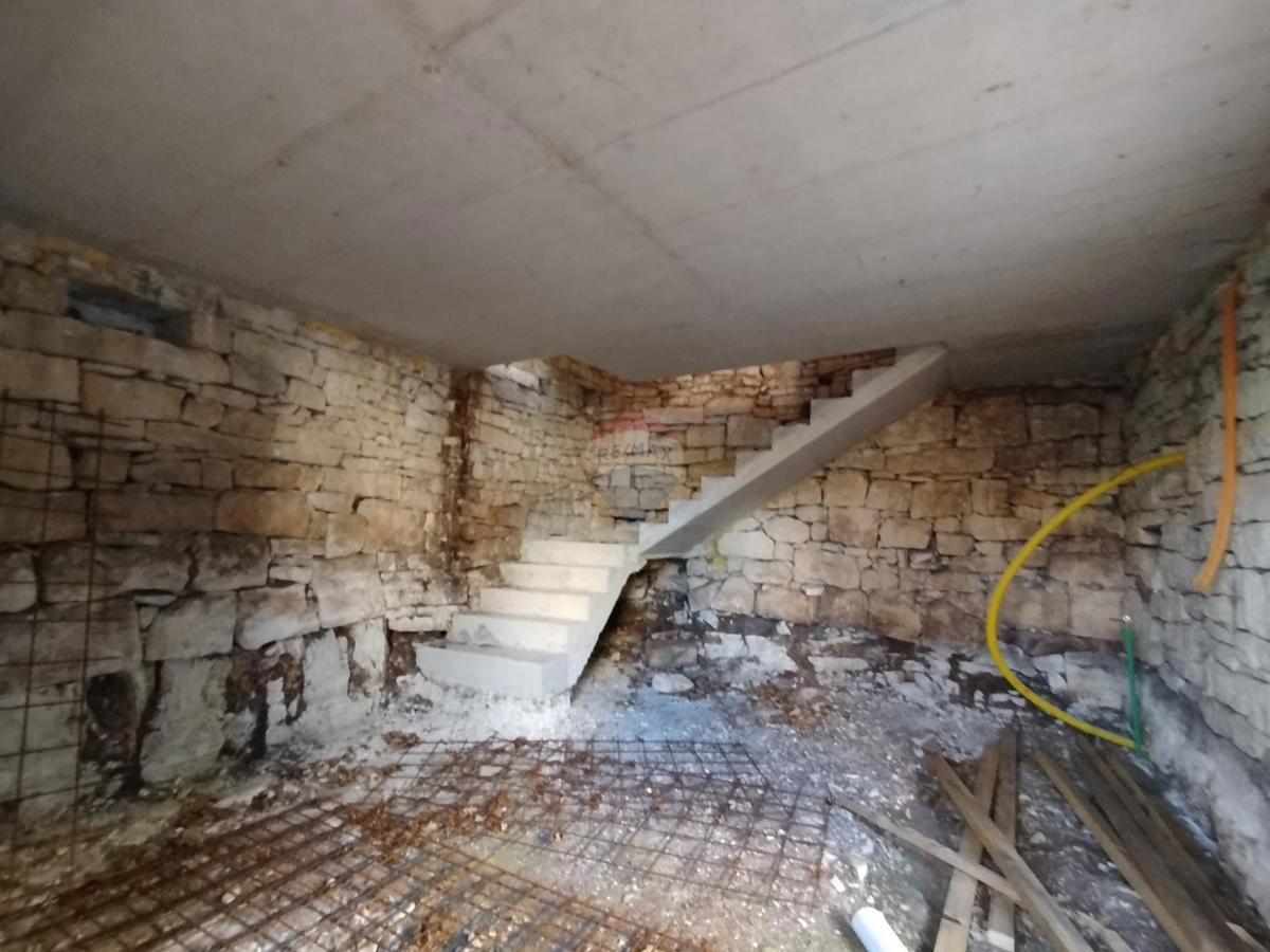 Hiša Kanfanar, 80m2