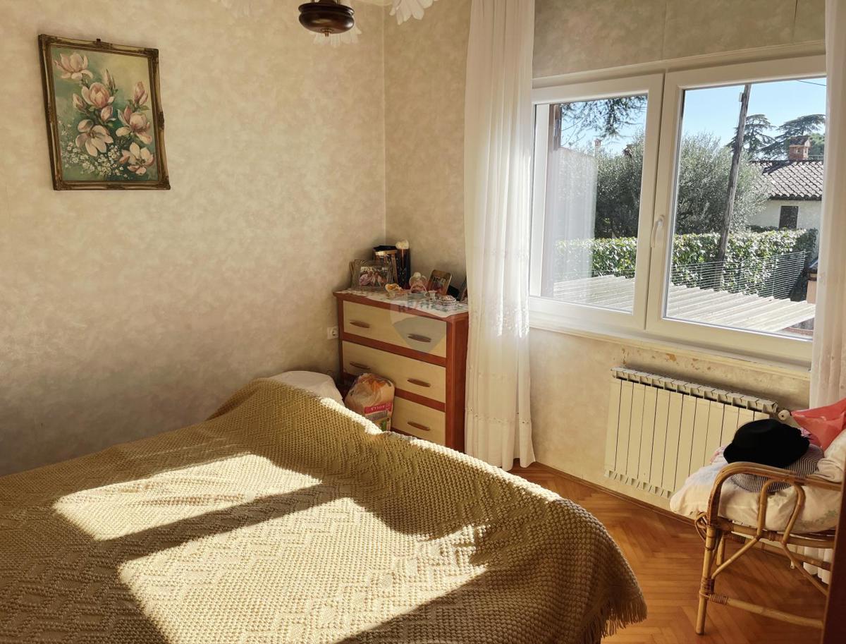 Istra, Umag - Samostojna apartmajska hiša, 100 m od morja