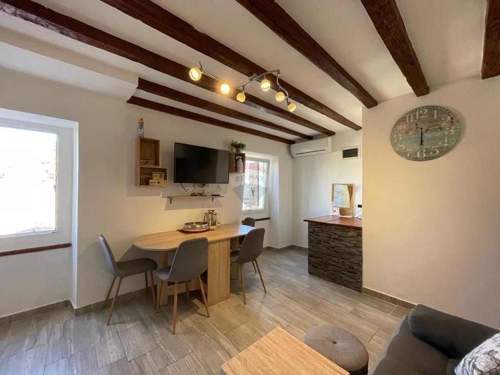 Stanovanje/Apartma Rovinj, 37m2