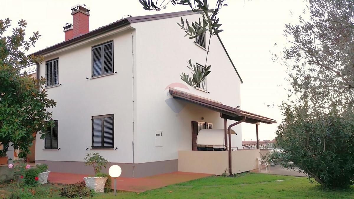 Hiša Umag, 500m2