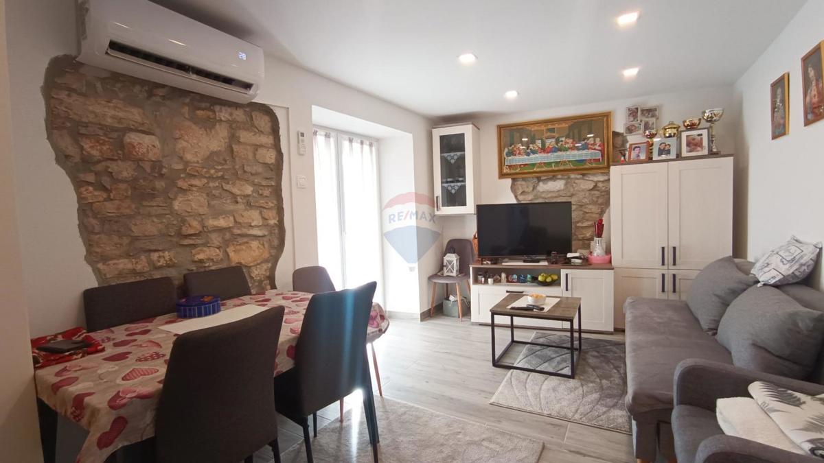 Stanovanje/Apartma Tar, Tar-Vabriga, 77m2