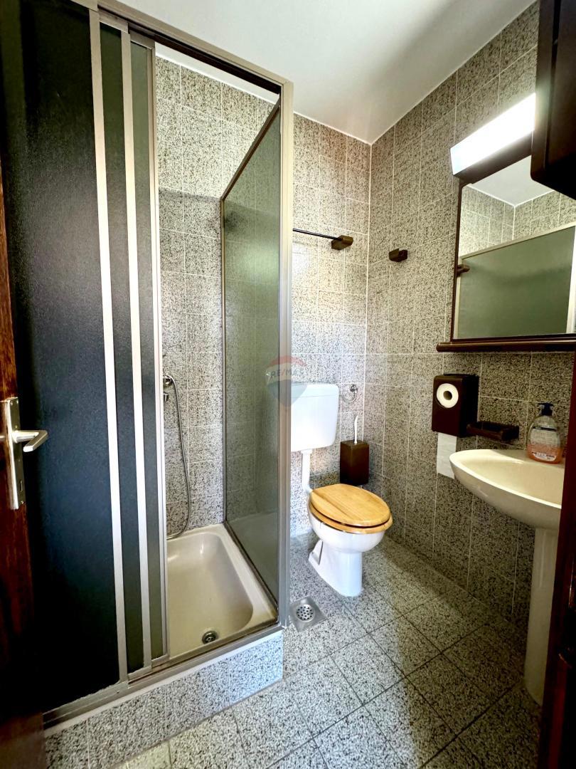 Crikvenica, Dramalj – Dvoetažni trisobni apartma s parkirnim mestom