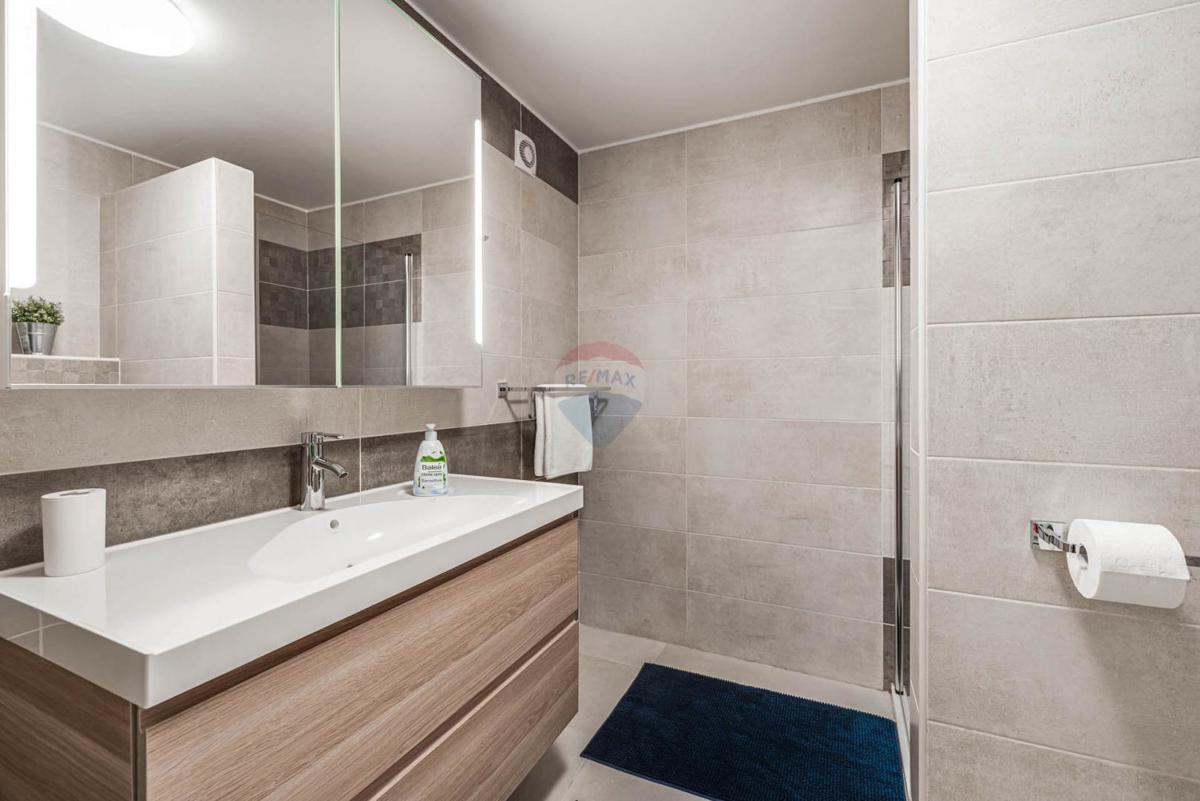 ISTRIA, LABIN - Holiday home with swimming pool