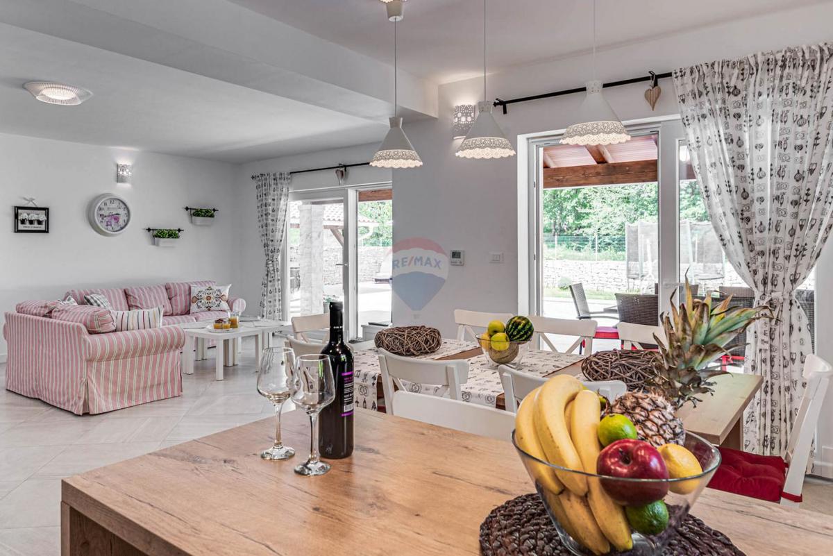 ISTRIA, LABIN - Holiday home with swimming pool