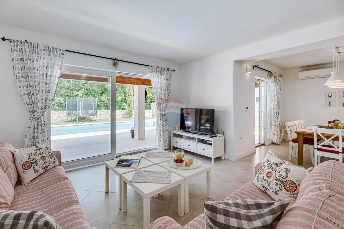 ISTRIA, LABIN - Holiday home with swimming pool