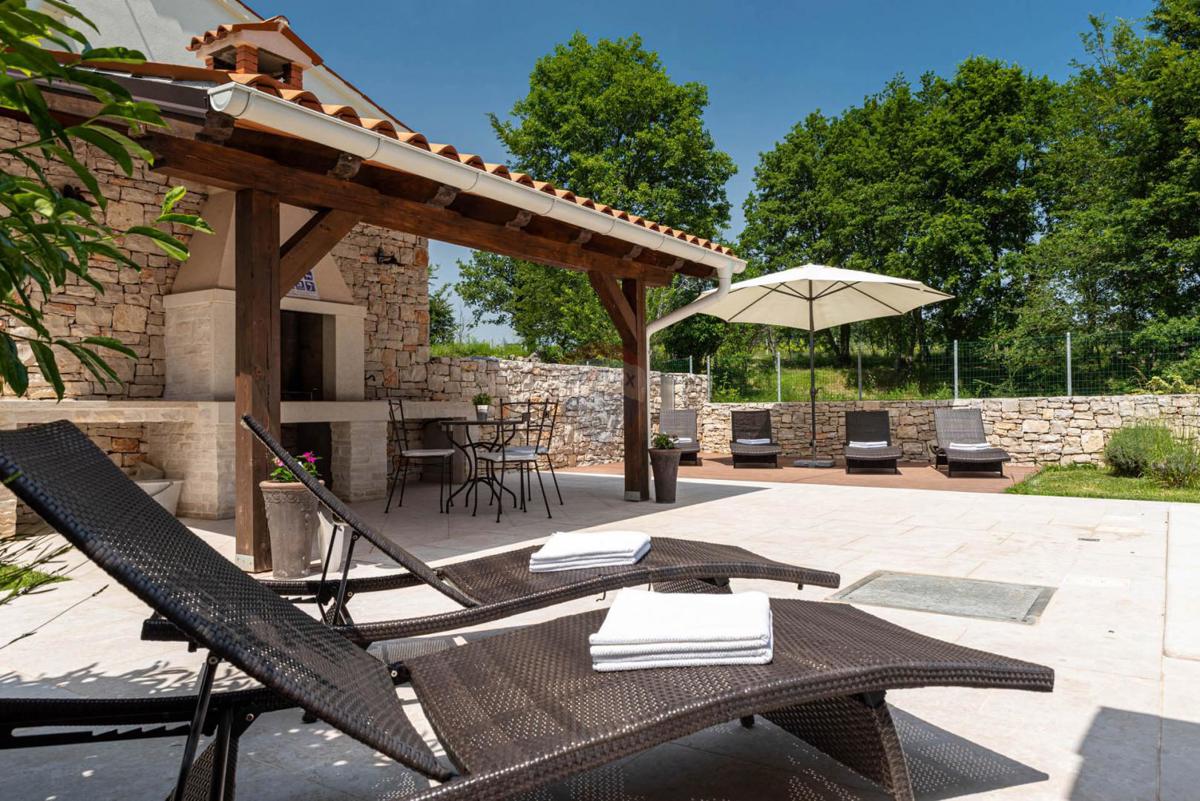 ISTRIA, LABIN - Holiday home with swimming pool