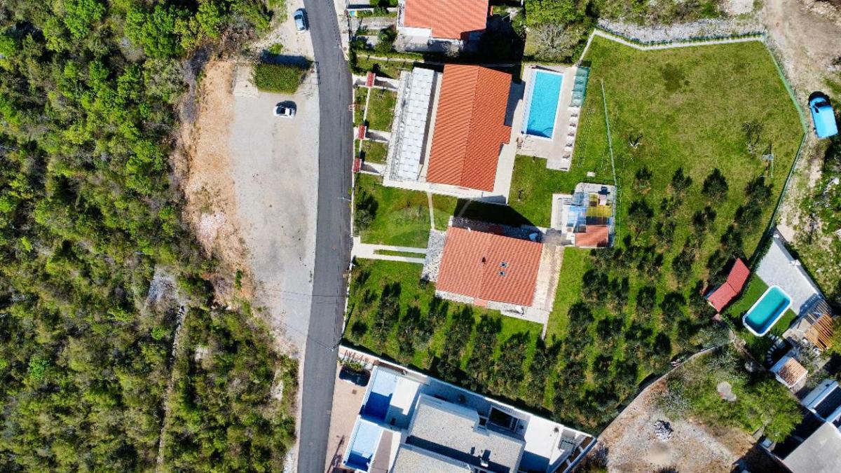 Hiša Crikvenica, 657m2