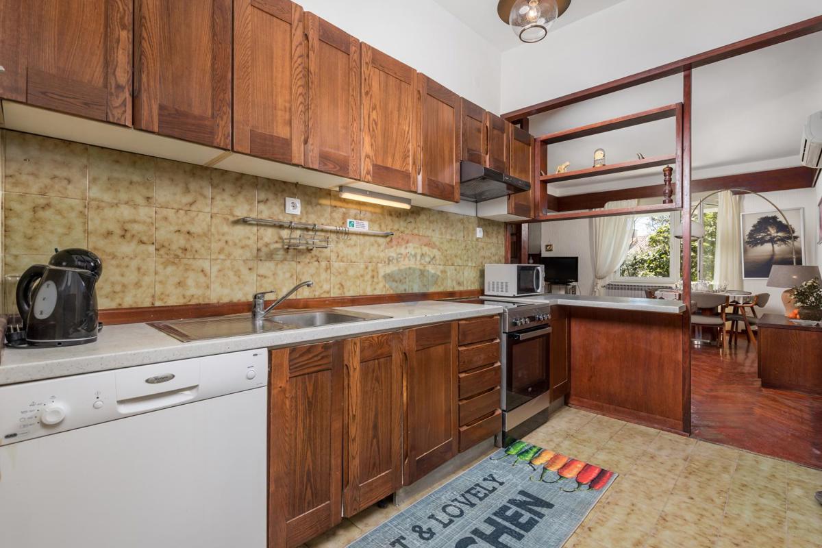Stanovanje/Apartma Bulevard, Rijeka, 81m2