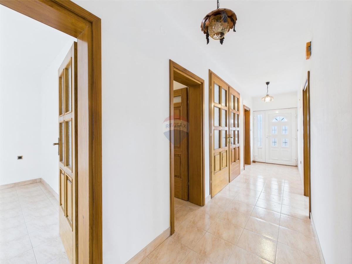 Hiša Kloštar Ivanić, 160m2