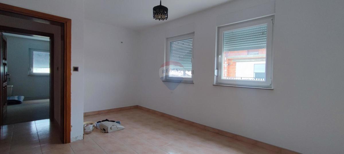 Hiša Kloštar Ivanić, 160m2