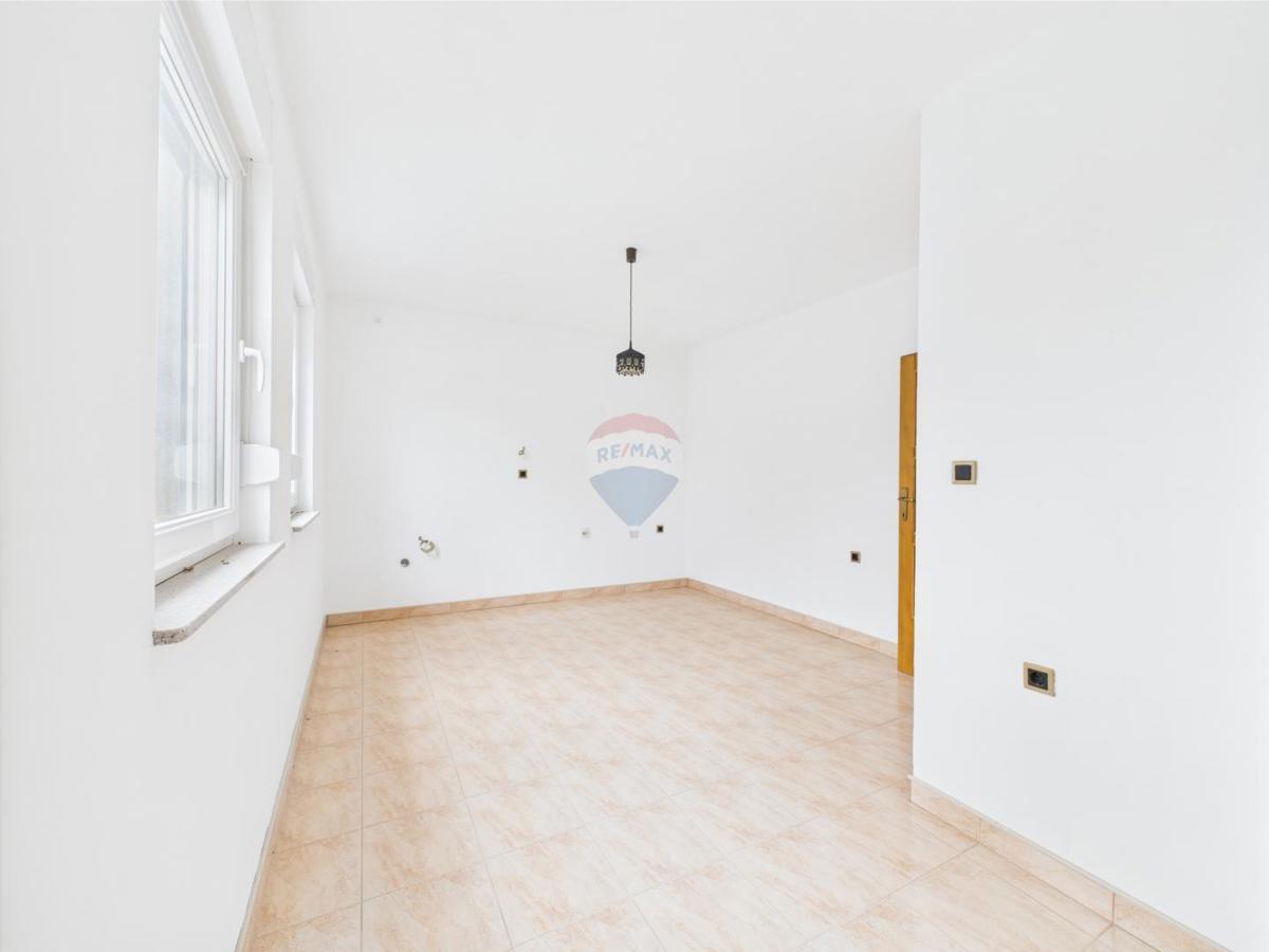 Hiša Kloštar Ivanić, 160m2