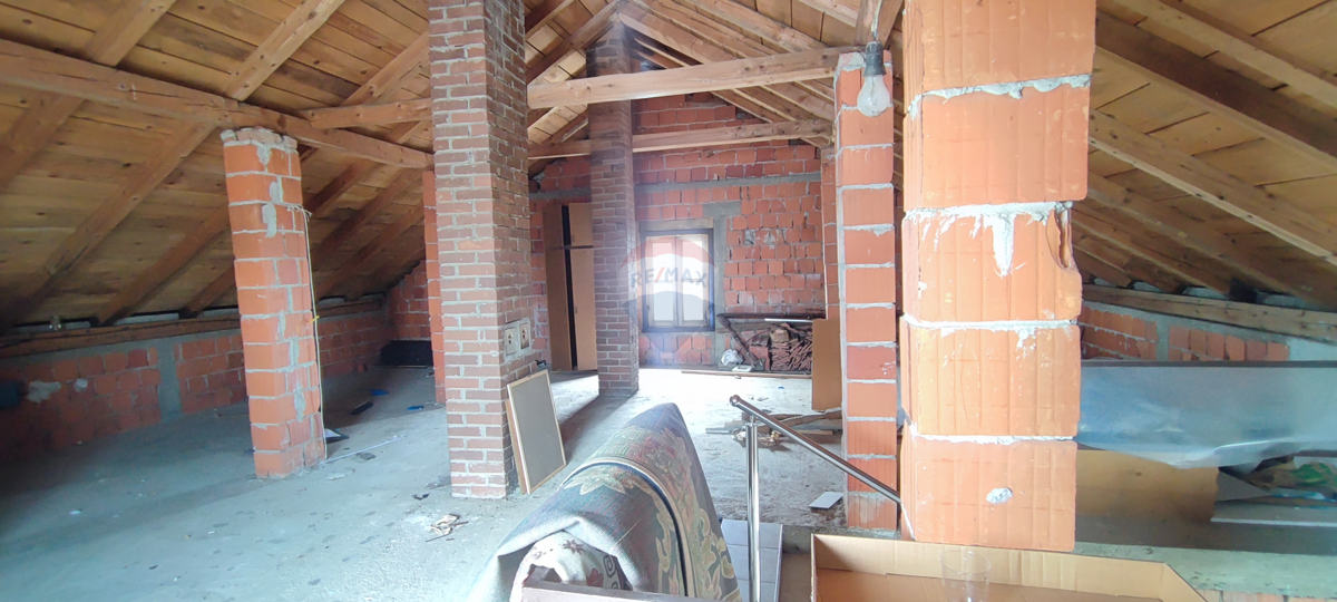 Hiša Kloštar Ivanić, 160m2