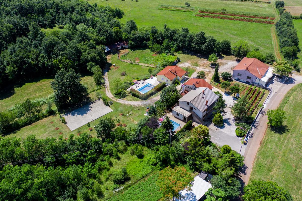 Hiša Žminj, 630m2