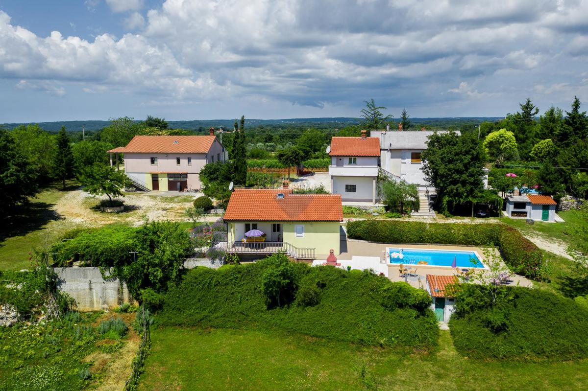 Hiša Žminj, 630m2