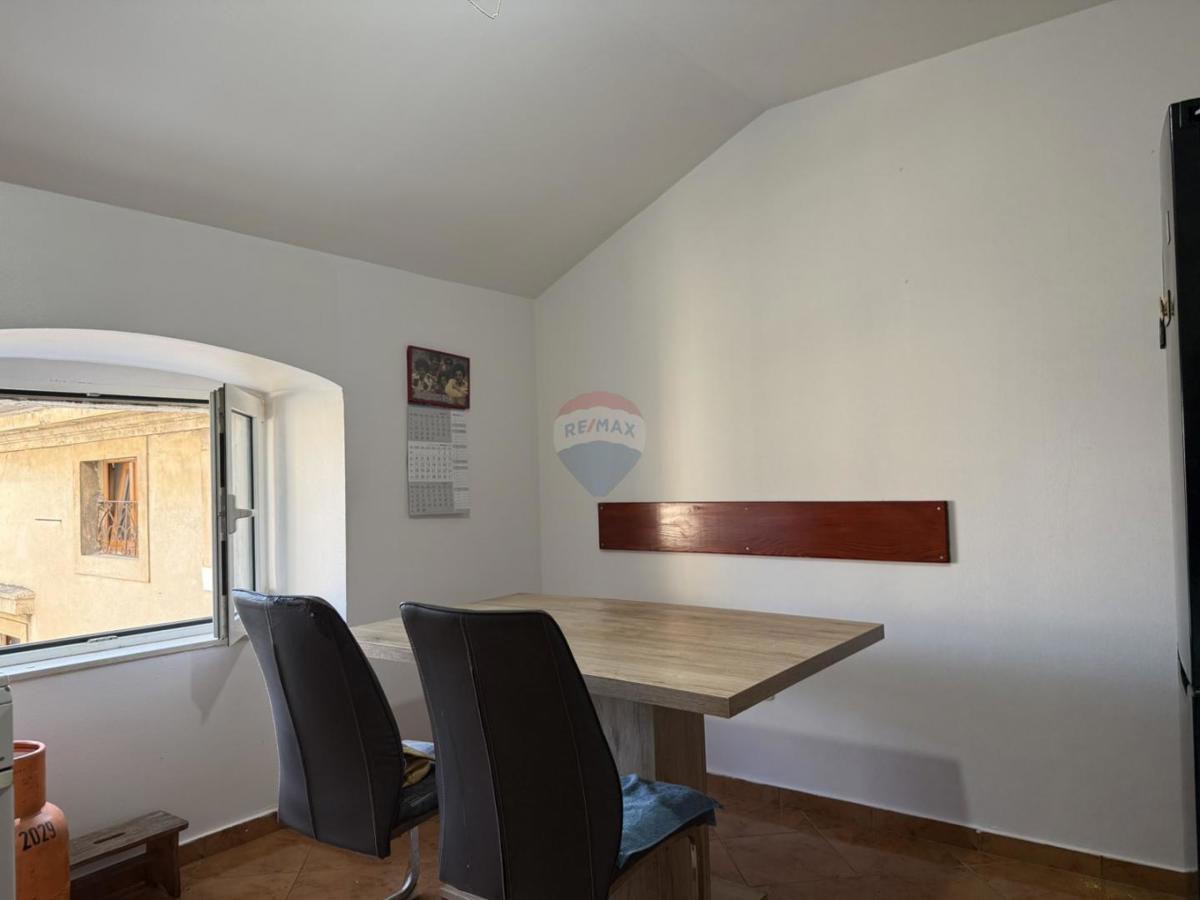 Stanovanje/Apartma Centar, Rijeka, 72,13m2
