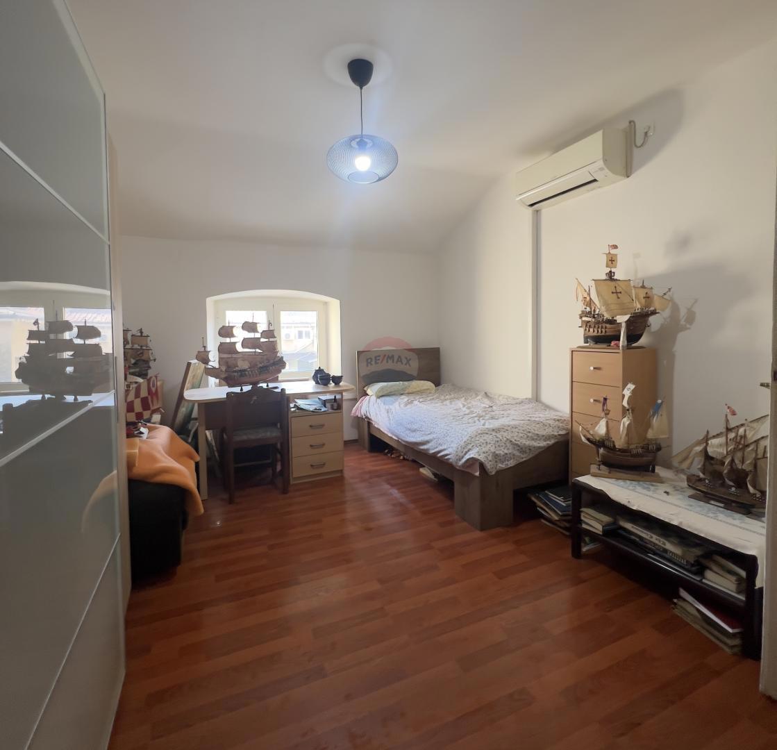 Stanovanje/Apartma Centar, Rijeka, 72,13m2
