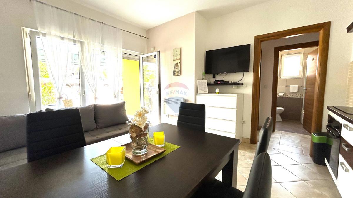 Stanovanje/Apartma Karigador, Brtonigla, 97,60m2