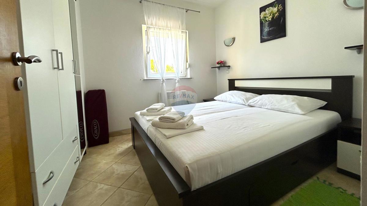 Stanovanje/Apartma Karigador, Brtonigla, 97,60m2
