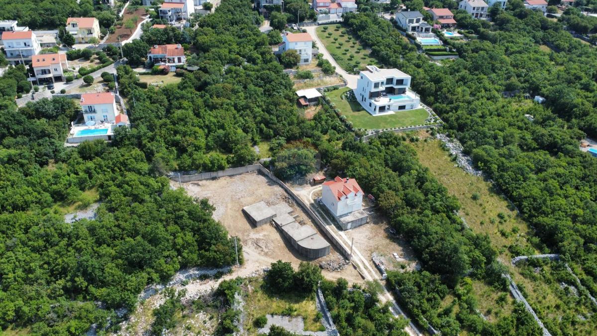 Crikvenica, Šmrika – zazidljivo zemljišče na privlačni lokaciji