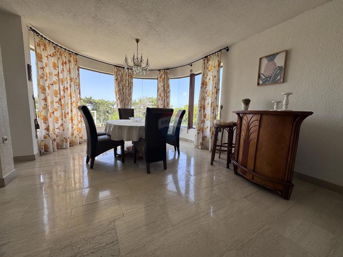Hiša Krk, 260m2