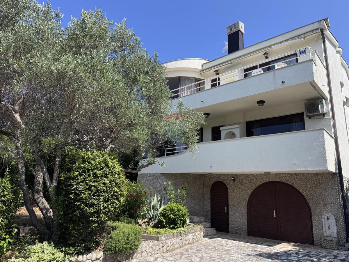 Hiša Krk, 260m2