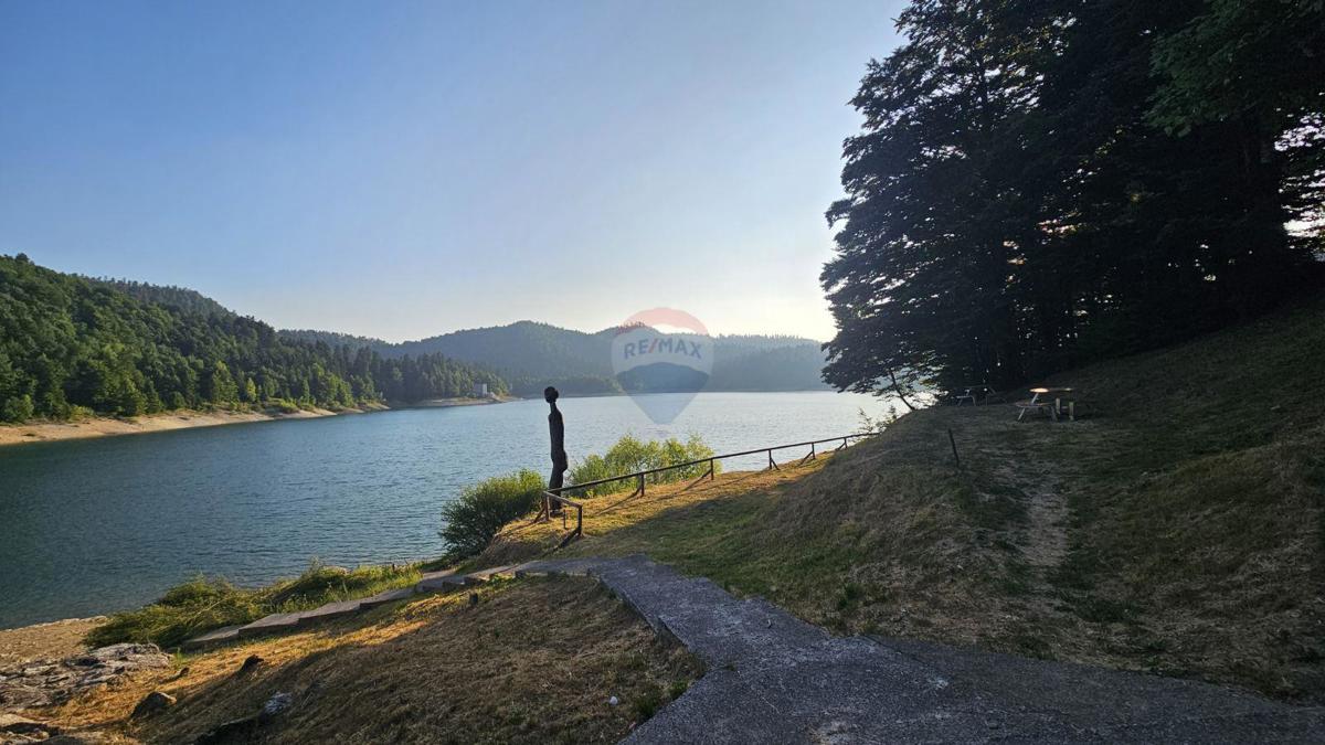 Stavbno zemljišče Homer, Lokve, 1.500m2