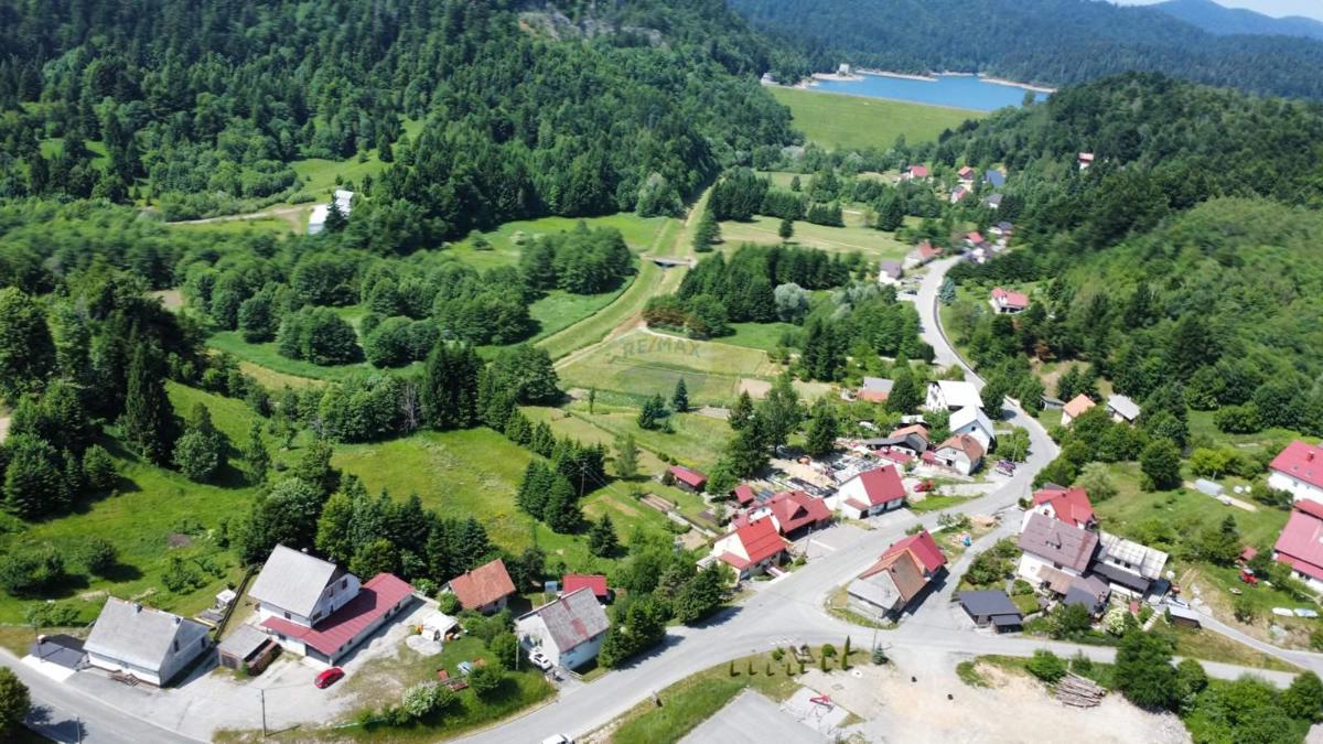 Stavbno zemljišče Homer, Lokve, 1.500m2