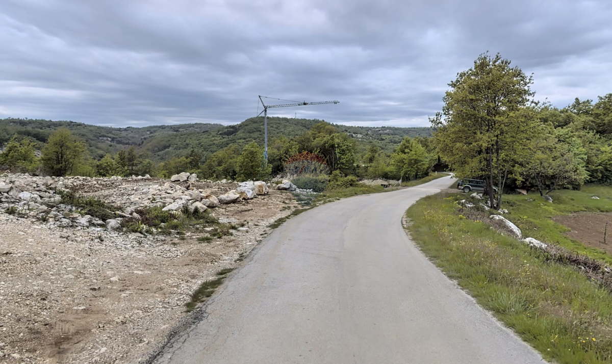 ISTRIA, PIĆAN – Building Land 1,364 m²